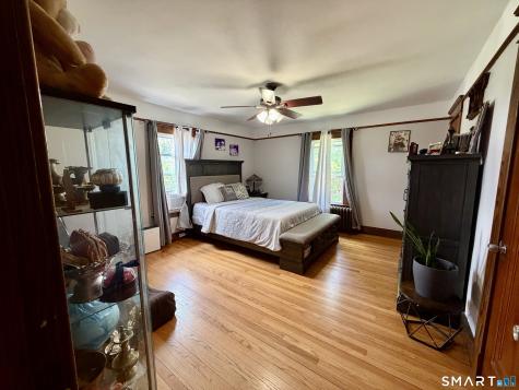 25 Quinnipiac Avenue North Haven CT 06473