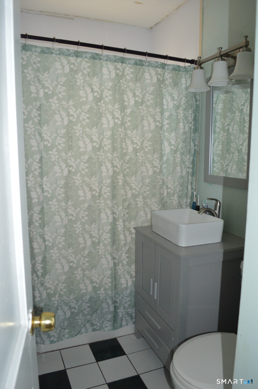 421 Wakelee Avenue Stratford CT 06614