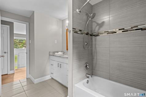 115 Craigemore Circle Avon CT 06001