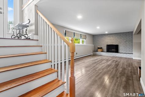 115 Craigemore Circle Avon CT 06001