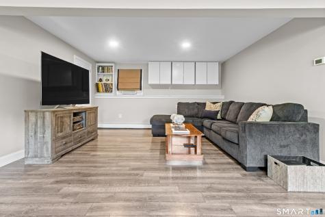 115 Craigemore Circle Avon CT 06001