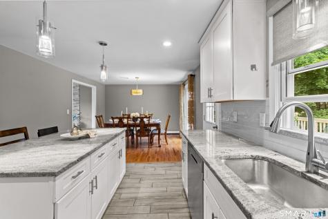 115 Craigemore Circle Avon CT 06001