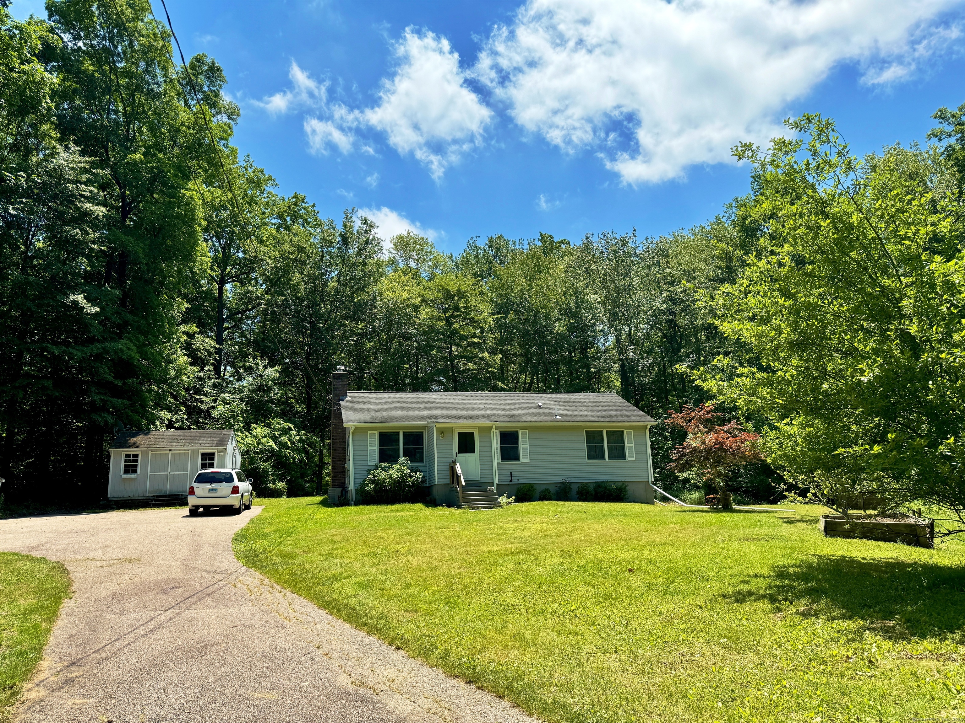 192 Chestnut Hill Road Colchester CT 06415