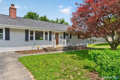 26 Avery Road New Milford CT 06776