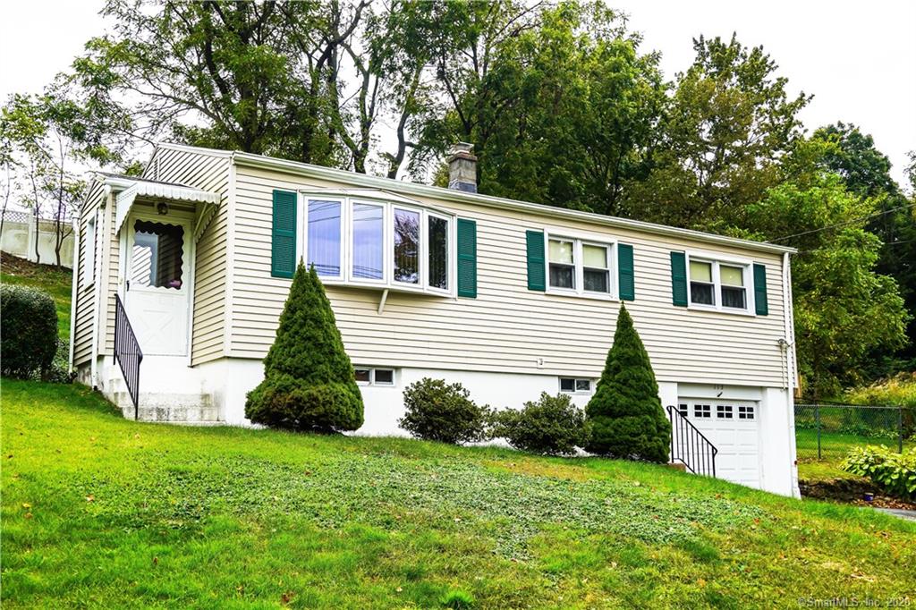 115 Florence Street East Haven CT 06513