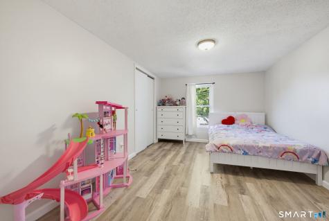 31 Ann Street East Haven CT 06512