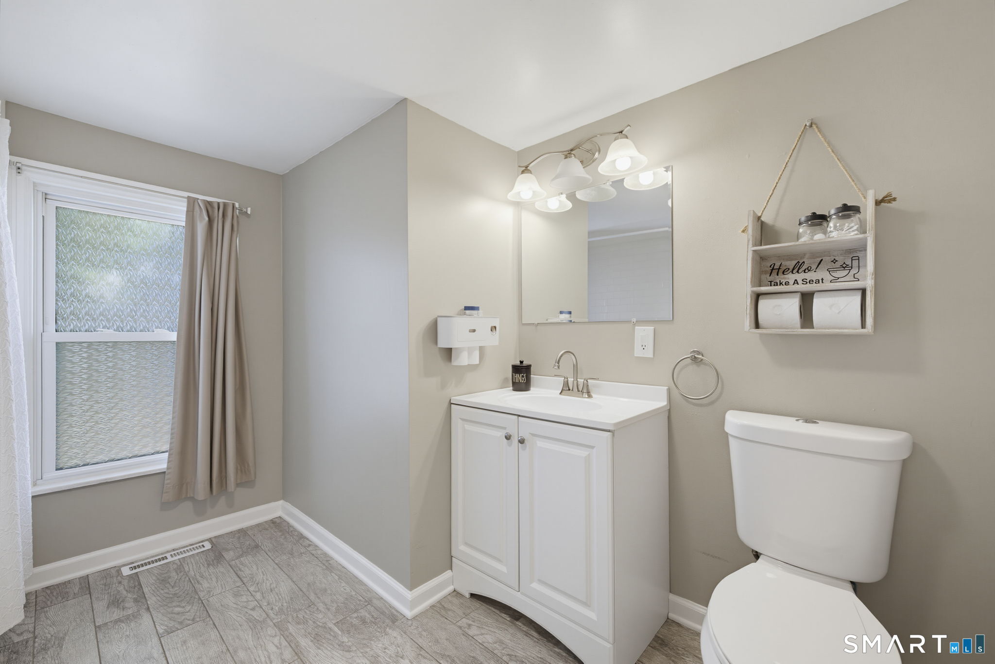 31 Ann Street East Haven CT 06512