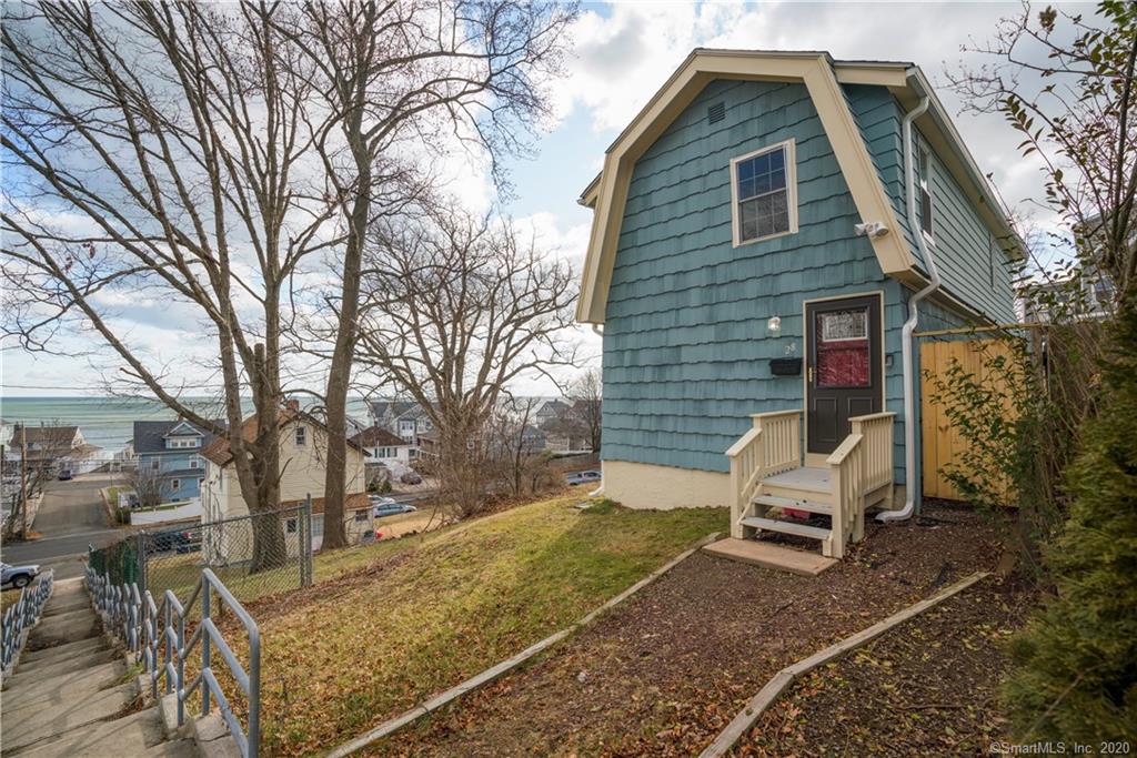 28 Soundview Avenue Milford CT 06460