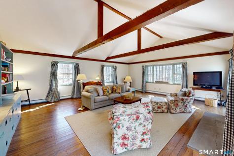 170 Boggs Hill Road Newtown CT 06470