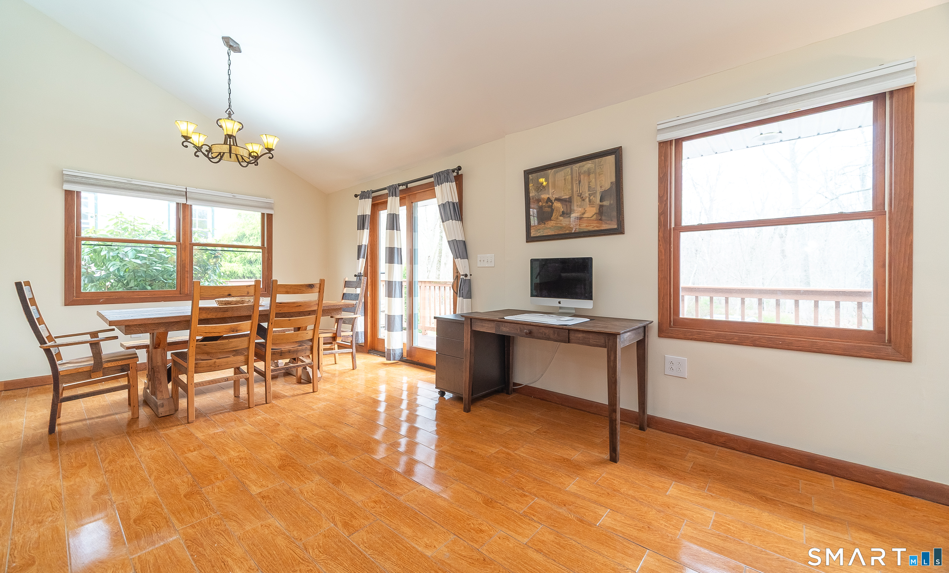 194 West Main Street East Lyme CT 06357