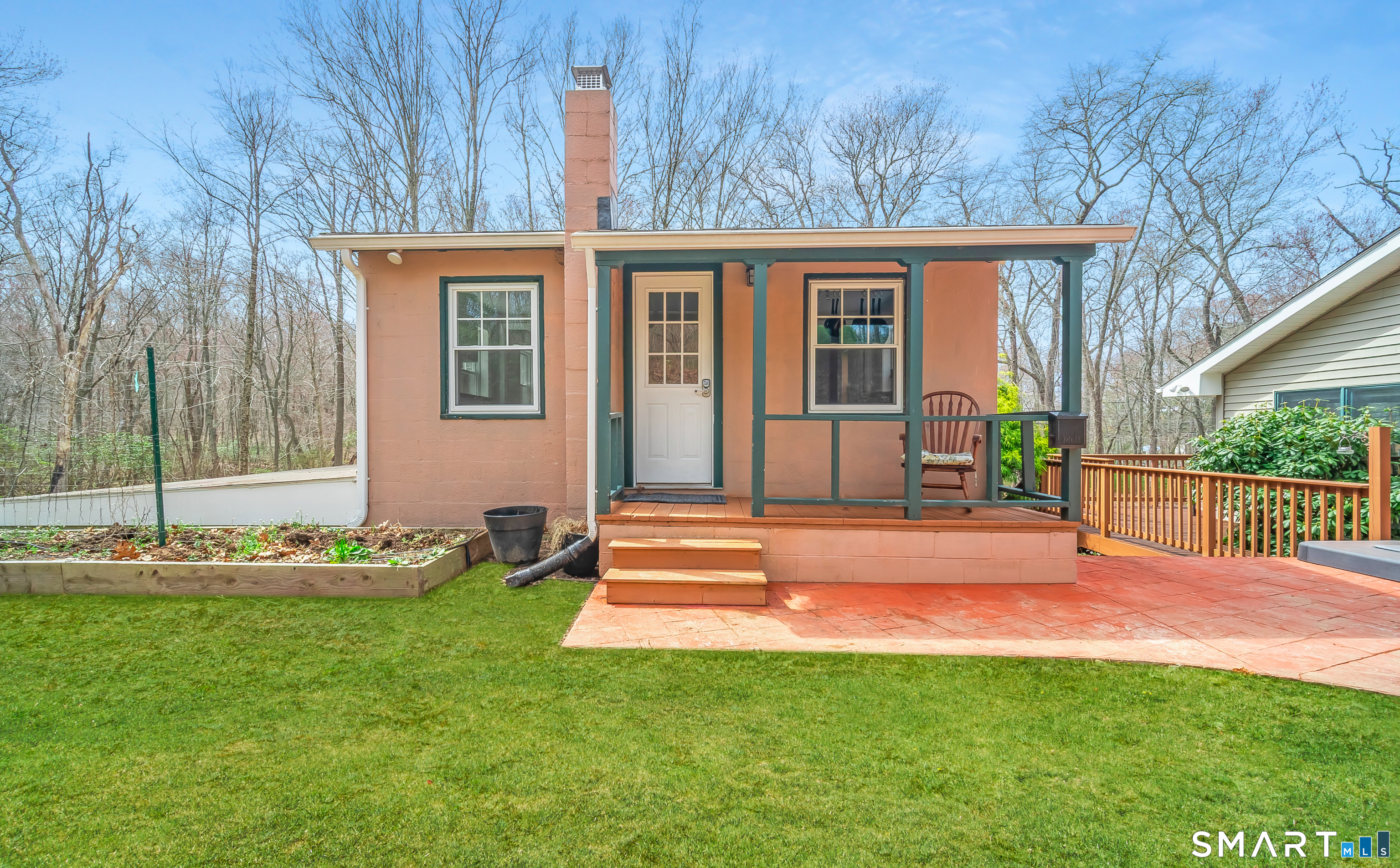 194 West Main Street East Lyme CT 06357