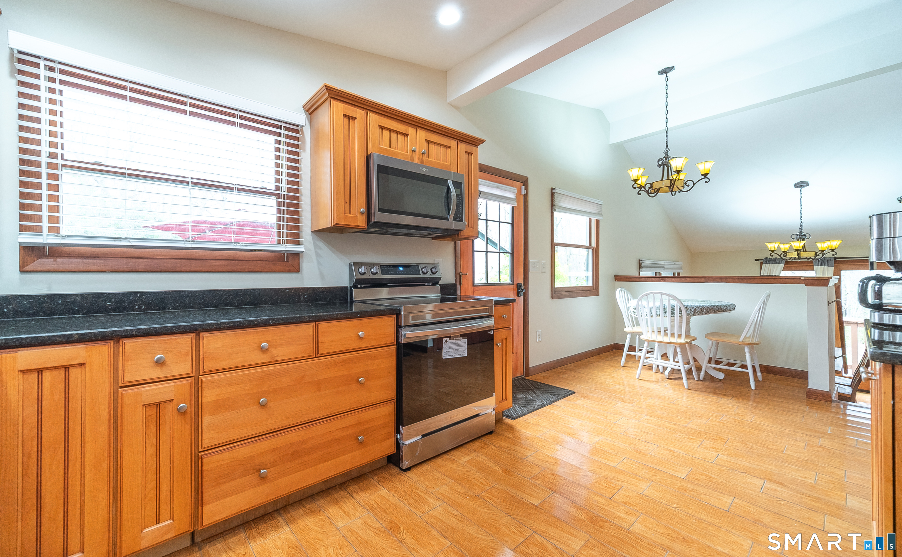 194 West Main Street East Lyme CT 06357