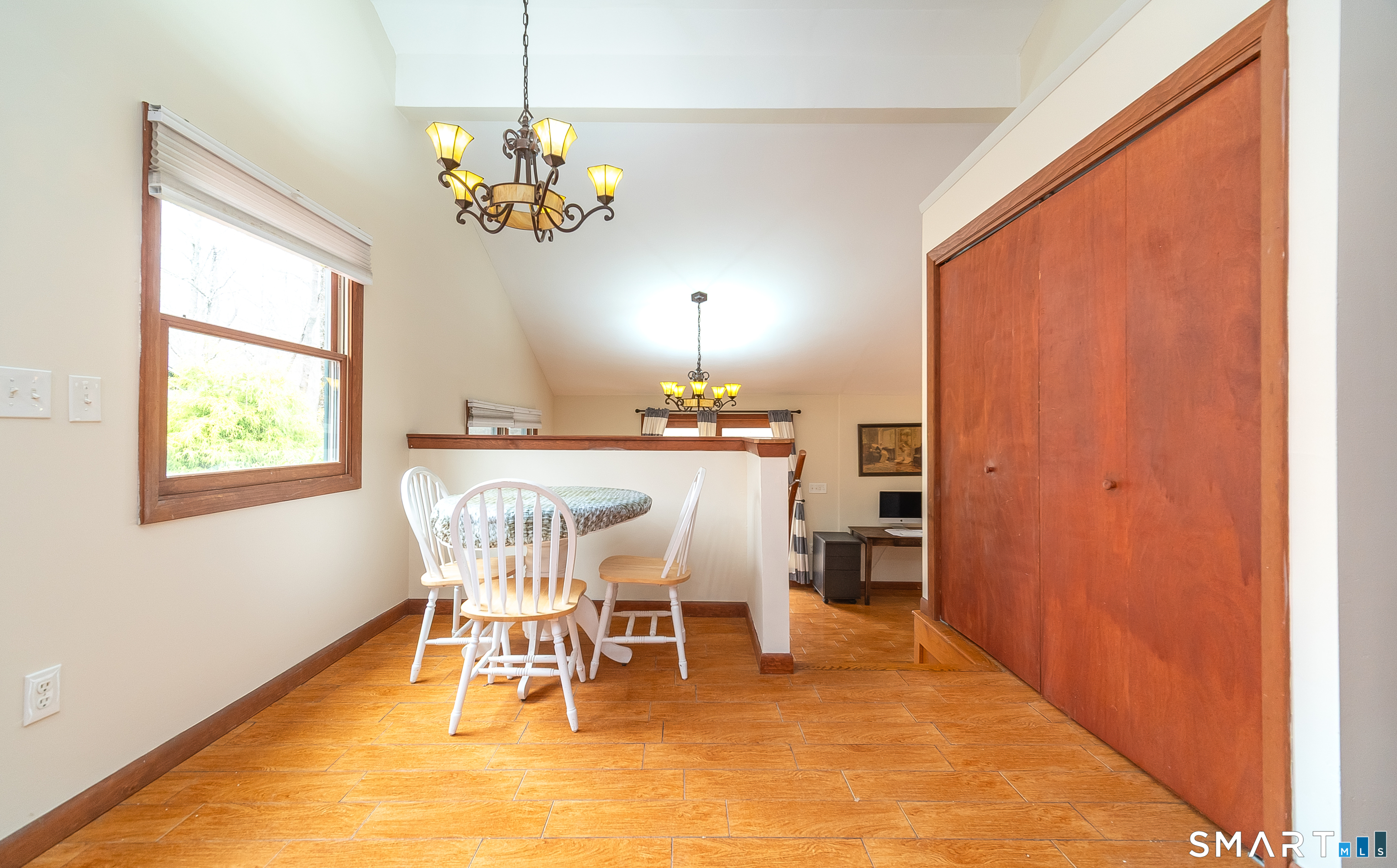 194 West Main Street East Lyme CT 06357