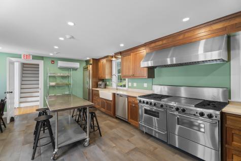 1189 Pequot Trail Stonington CT 06378