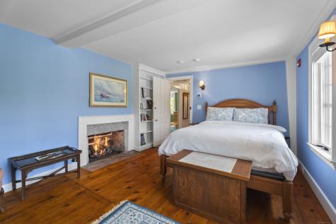 1189 Pequot Trail Stonington CT 06378