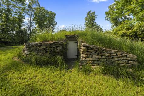 1189 Pequot Trail Stonington CT 06378