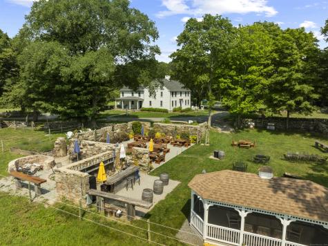 1189 Pequot Trail Stonington CT 06378