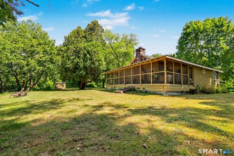 22 Raymond Avenue North Canaan CT 06018
