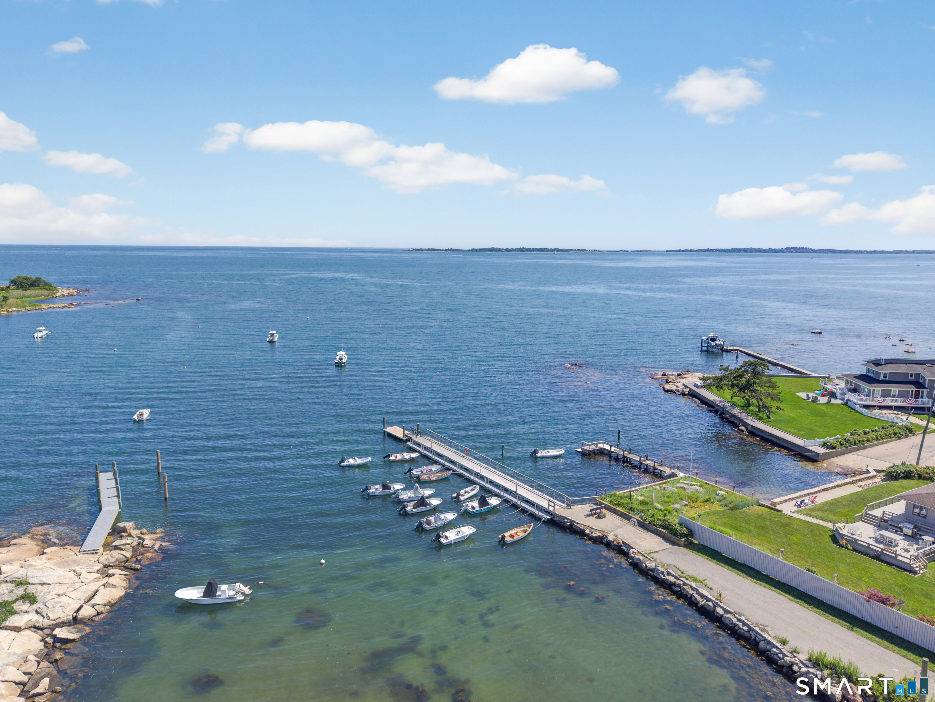 15 James Street Stonington CT 06378