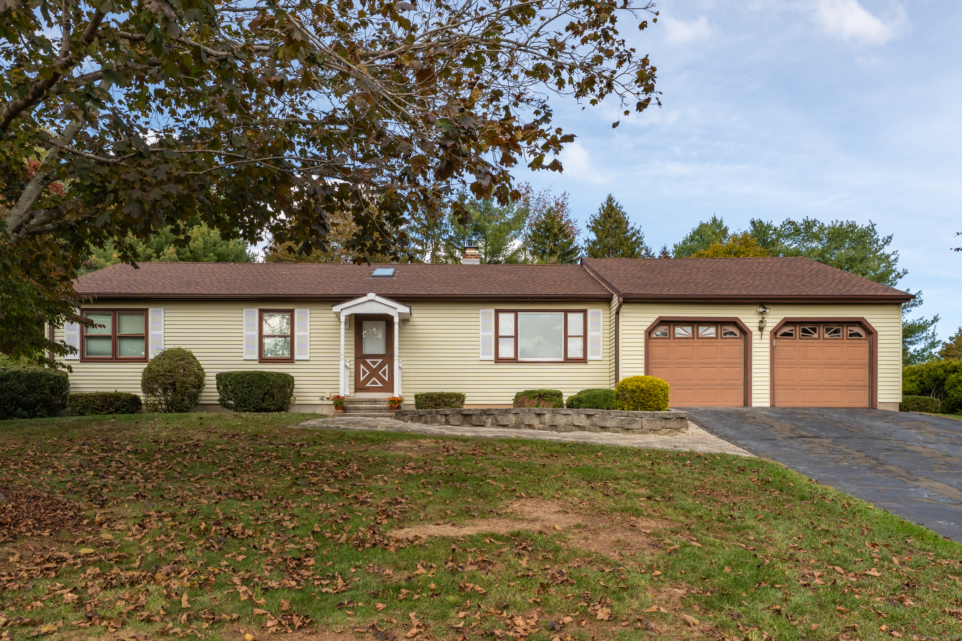 11 Musket Drive North Haven CT 06473