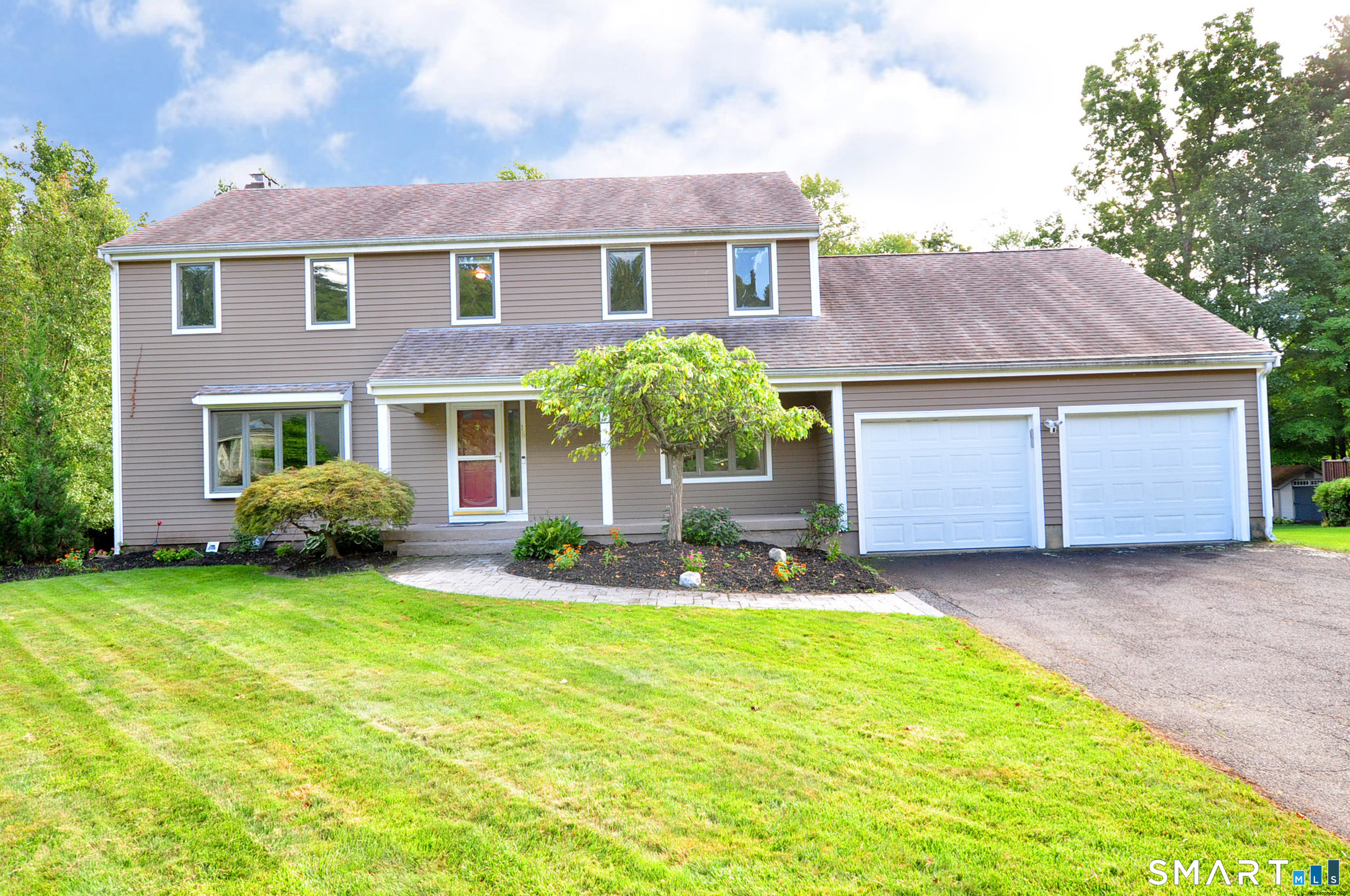 16 Virginia Lane Farmington CT 06085