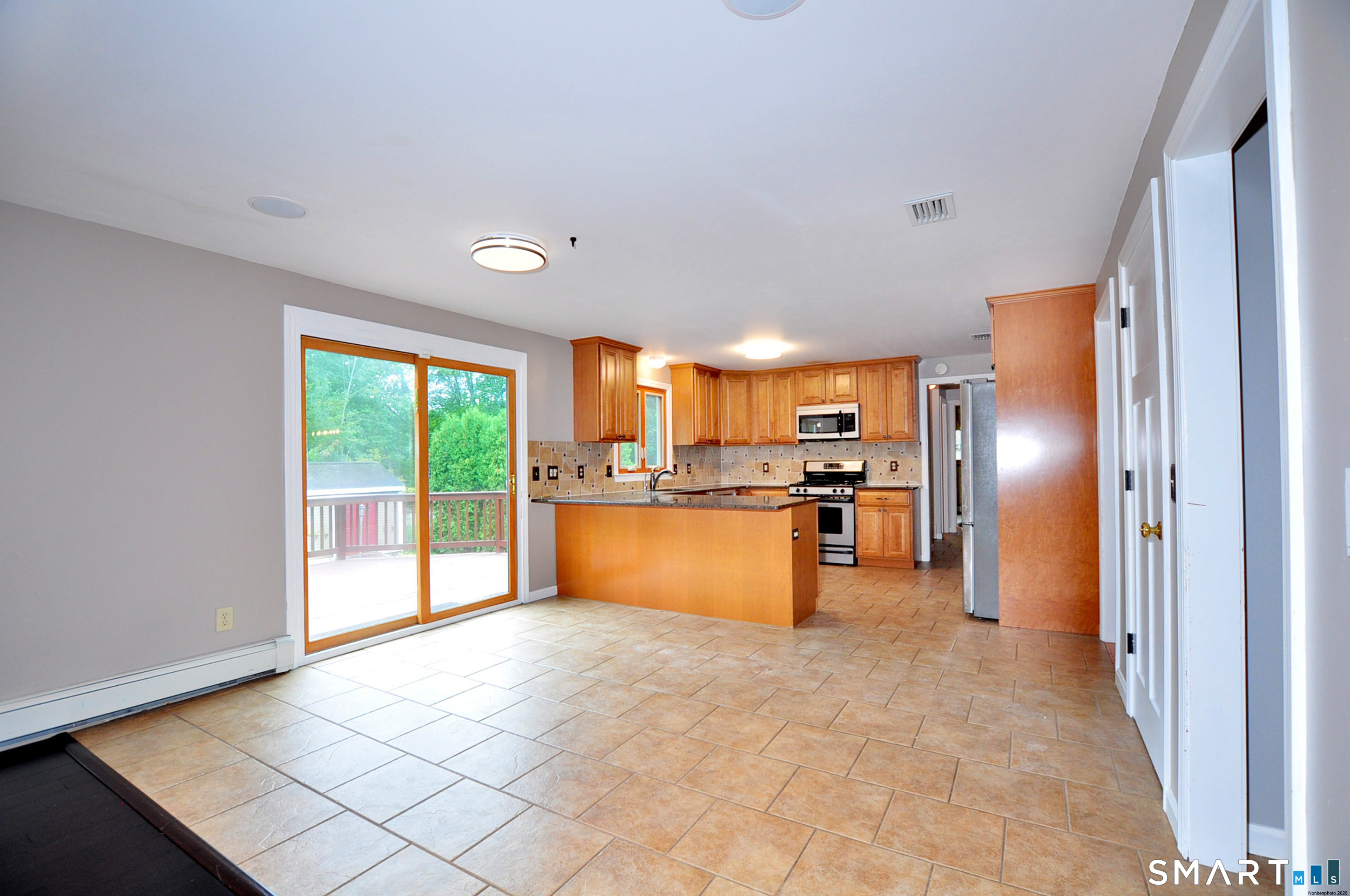 16 Virginia Lane Farmington CT 06085
