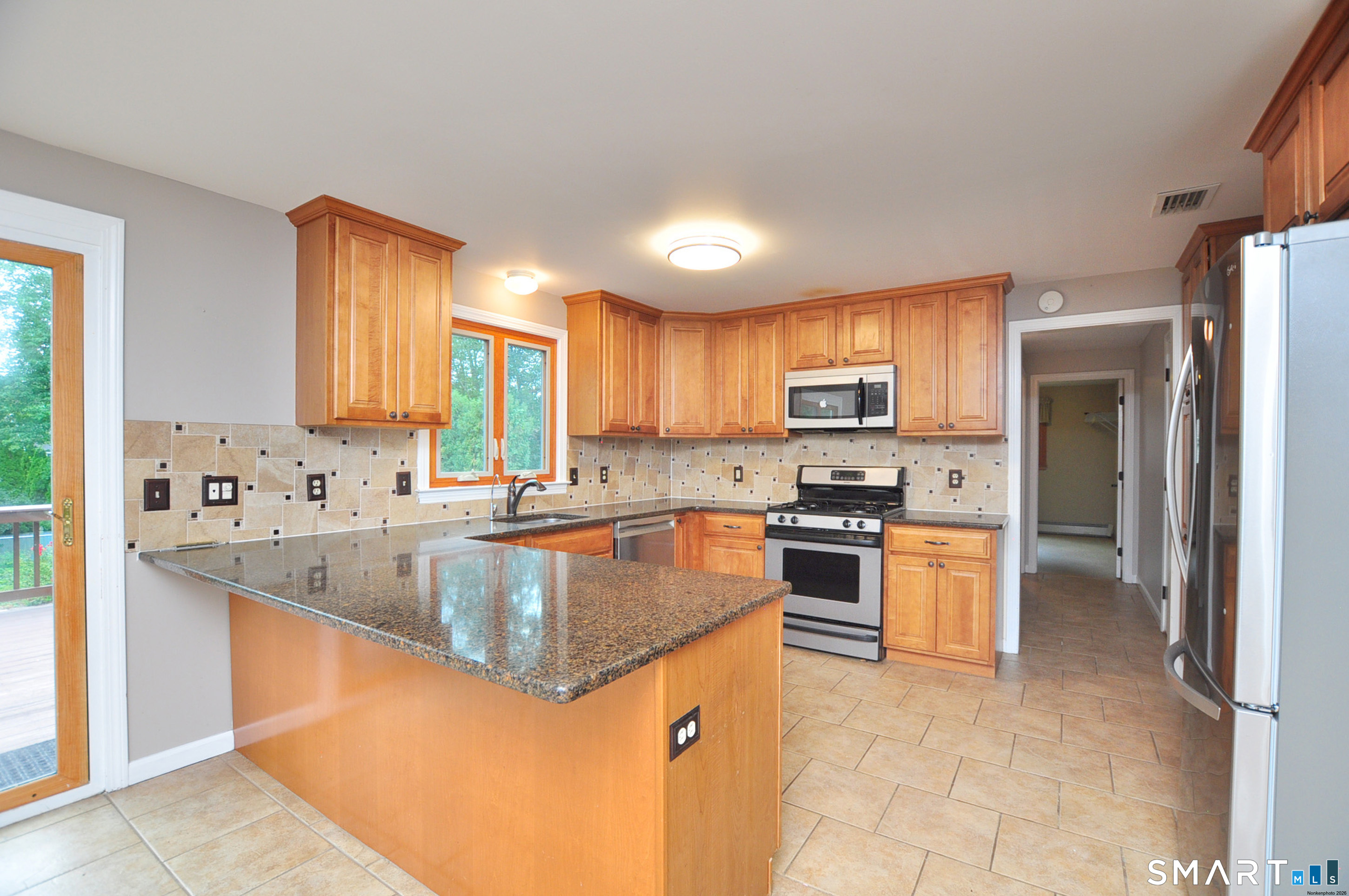 16 Virginia Lane Farmington CT 06085