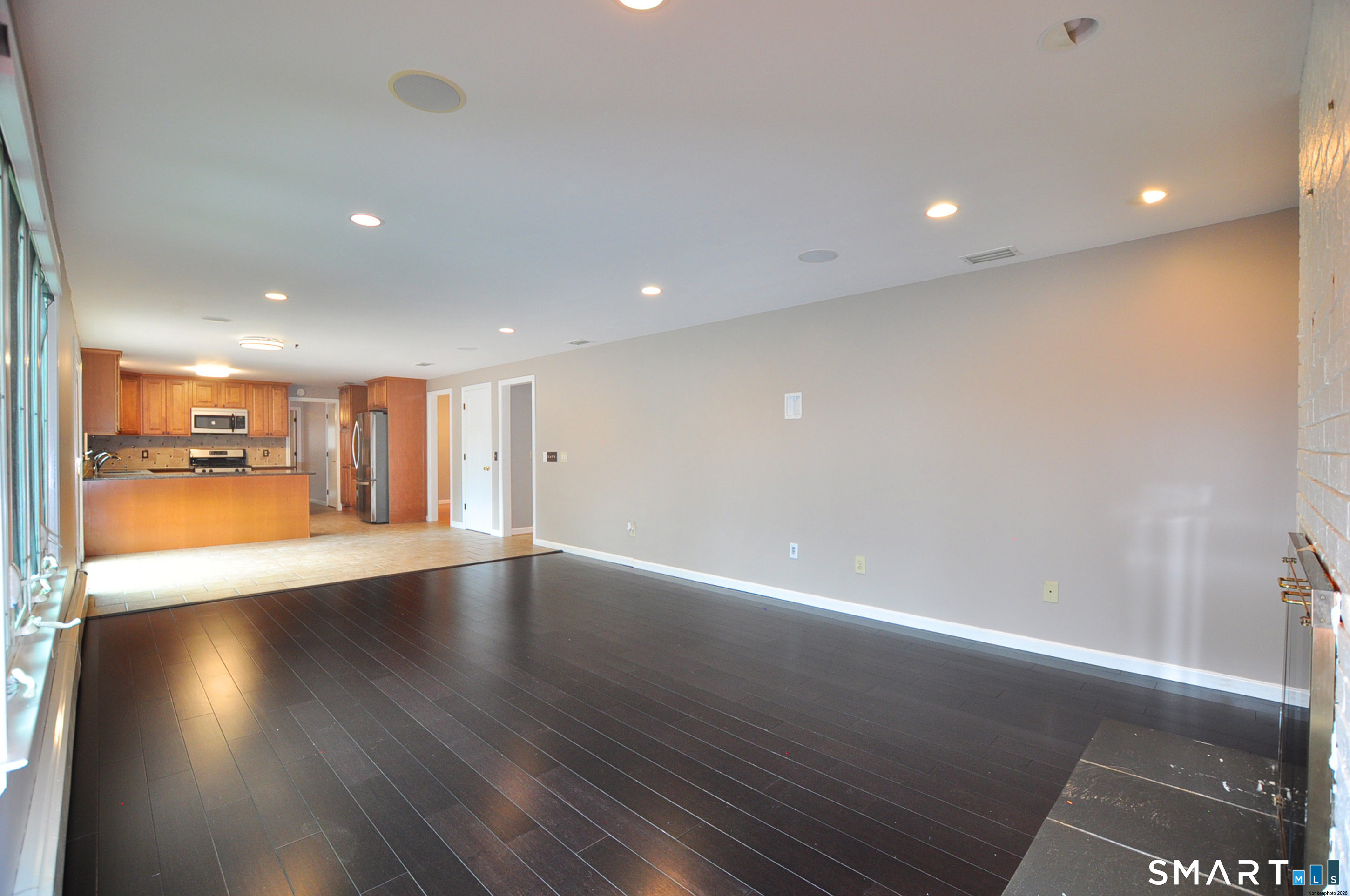 16 Virginia Lane Farmington CT 06085
