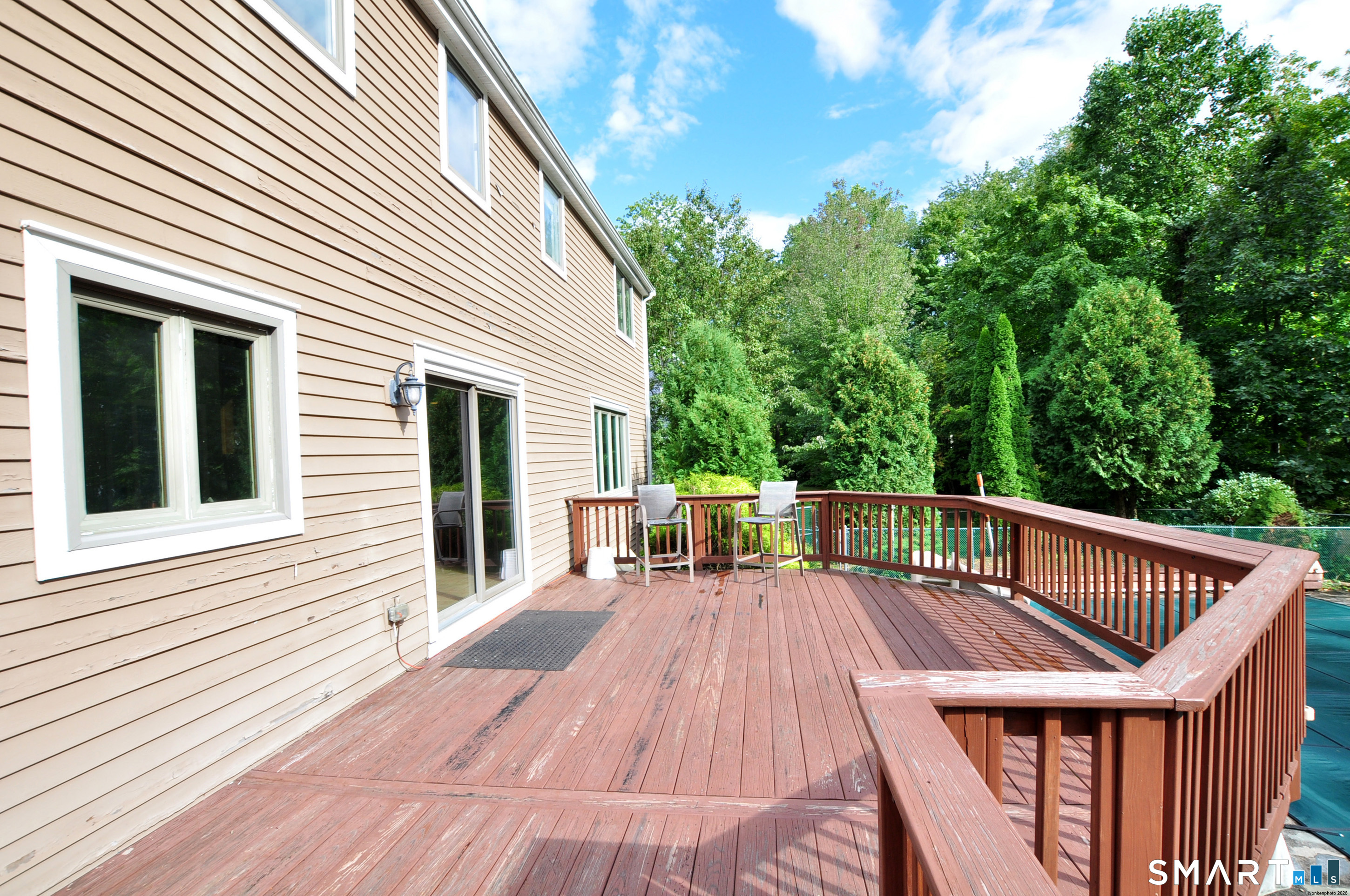16 Virginia Lane Farmington CT 06085
