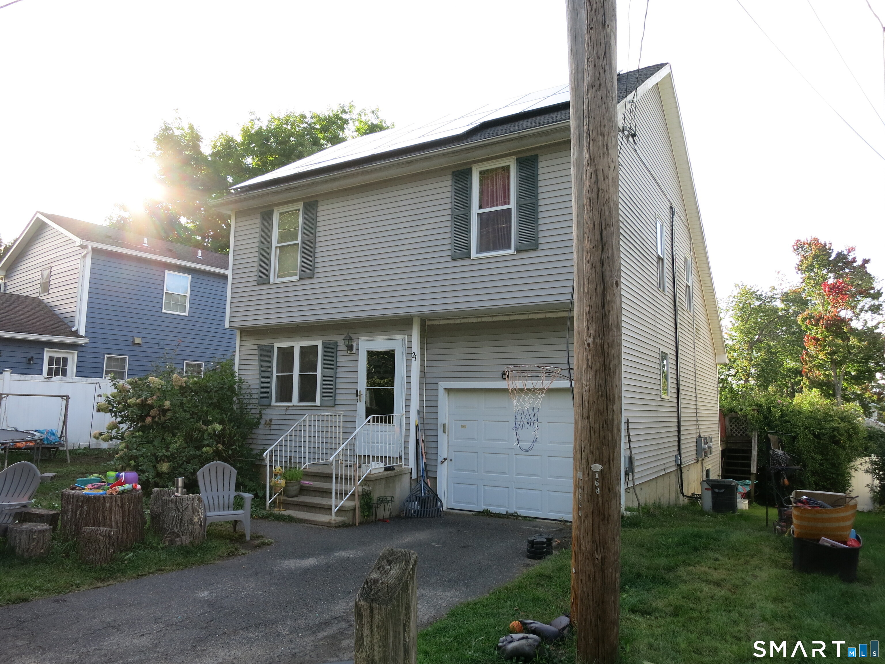 21 Whittier Road East Hampton CT 06424