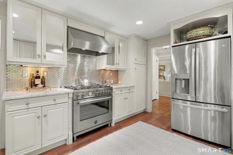 1960 North Street Fairfield CT 06824