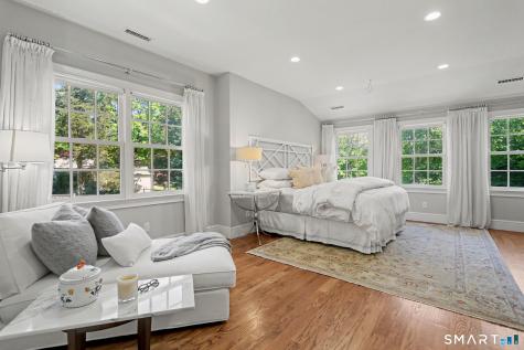 1960 North Street Fairfield CT 06824