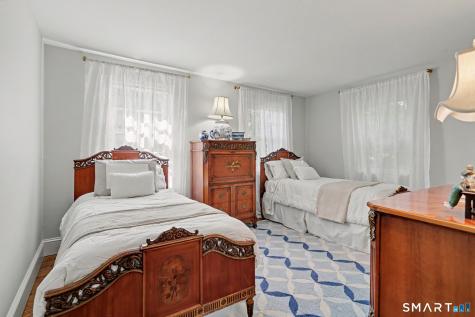 1960 North Street Fairfield CT 06824