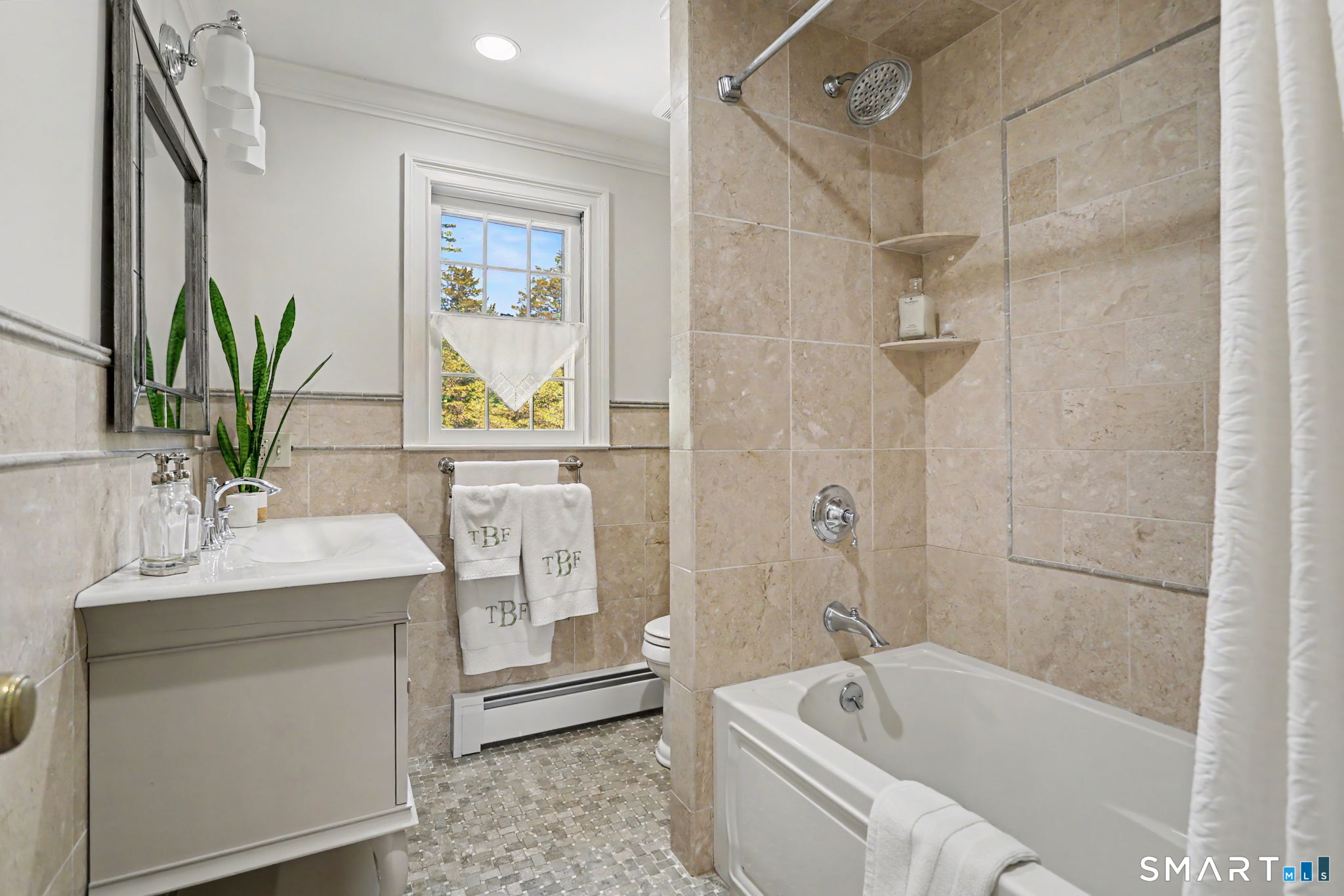 1960 North Street Fairfield CT 06824
