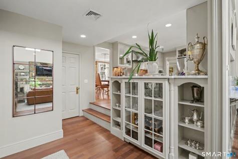 1960 North Street Fairfield CT 06824