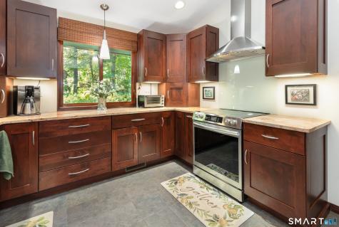 90 Judson Lane Bethlehem CT 06751