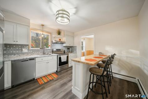 24 Rockhurst Drive Waterbury CT 06708