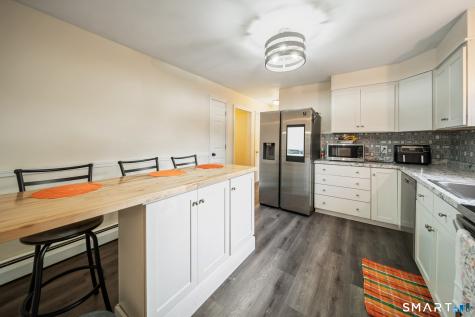 24 Rockhurst Drive Waterbury CT 06708