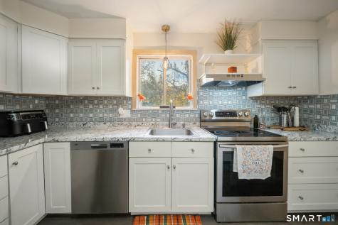 24 Rockhurst Drive Waterbury CT 06708
