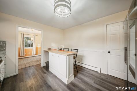 24 Rockhurst Drive Waterbury CT 06708