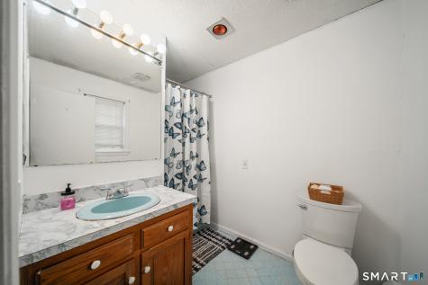 24 Rockhurst Drive Waterbury CT 06708
