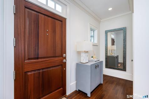 333 West Avenue Darien CT 06820