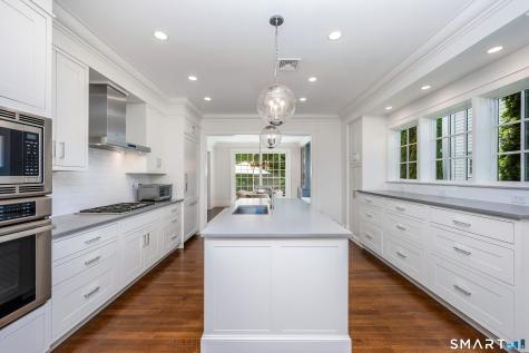 333 West Avenue Darien CT 06820