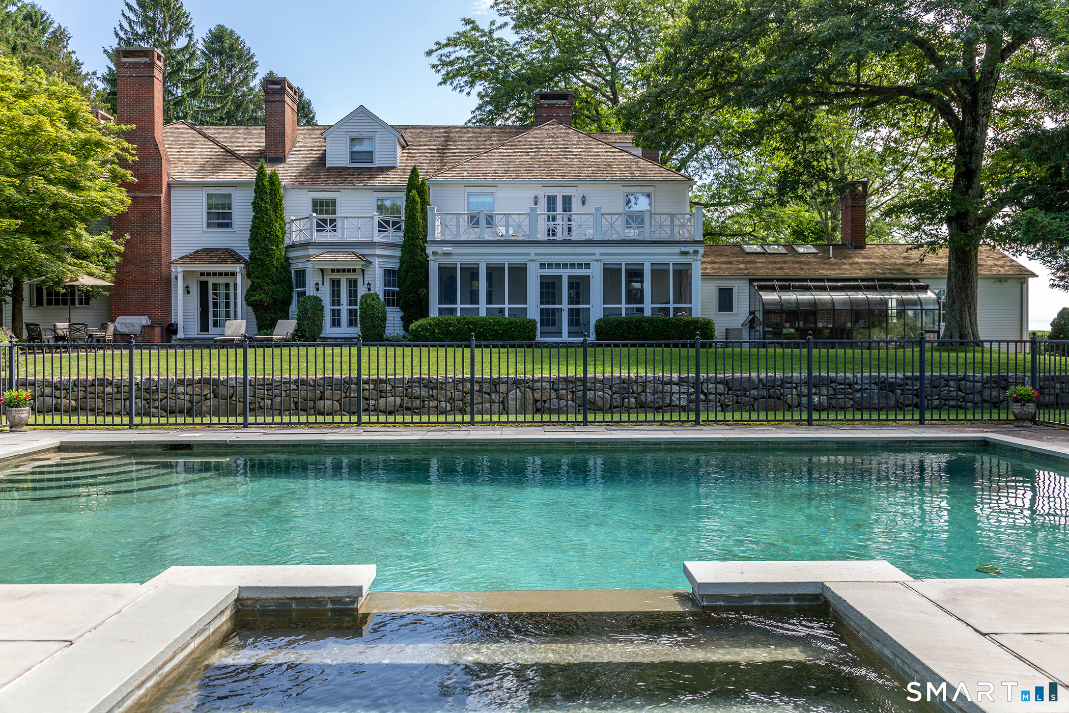 19 Seherr Thoss Drive Litchfield CT 06759