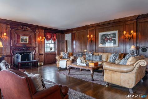 19 Seherr Thoss Drive Litchfield CT 06759