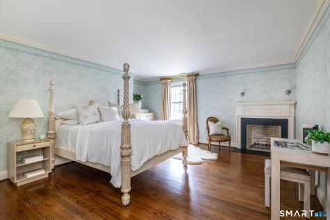 19 Seherr Thoss Drive Litchfield CT 06759