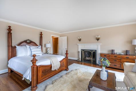 19 Seherr Thoss Drive Litchfield CT 06759