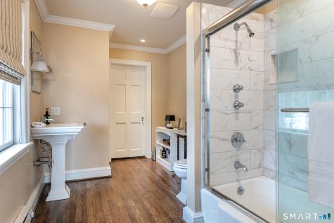 19 Seherr Thoss Drive Litchfield CT 06759