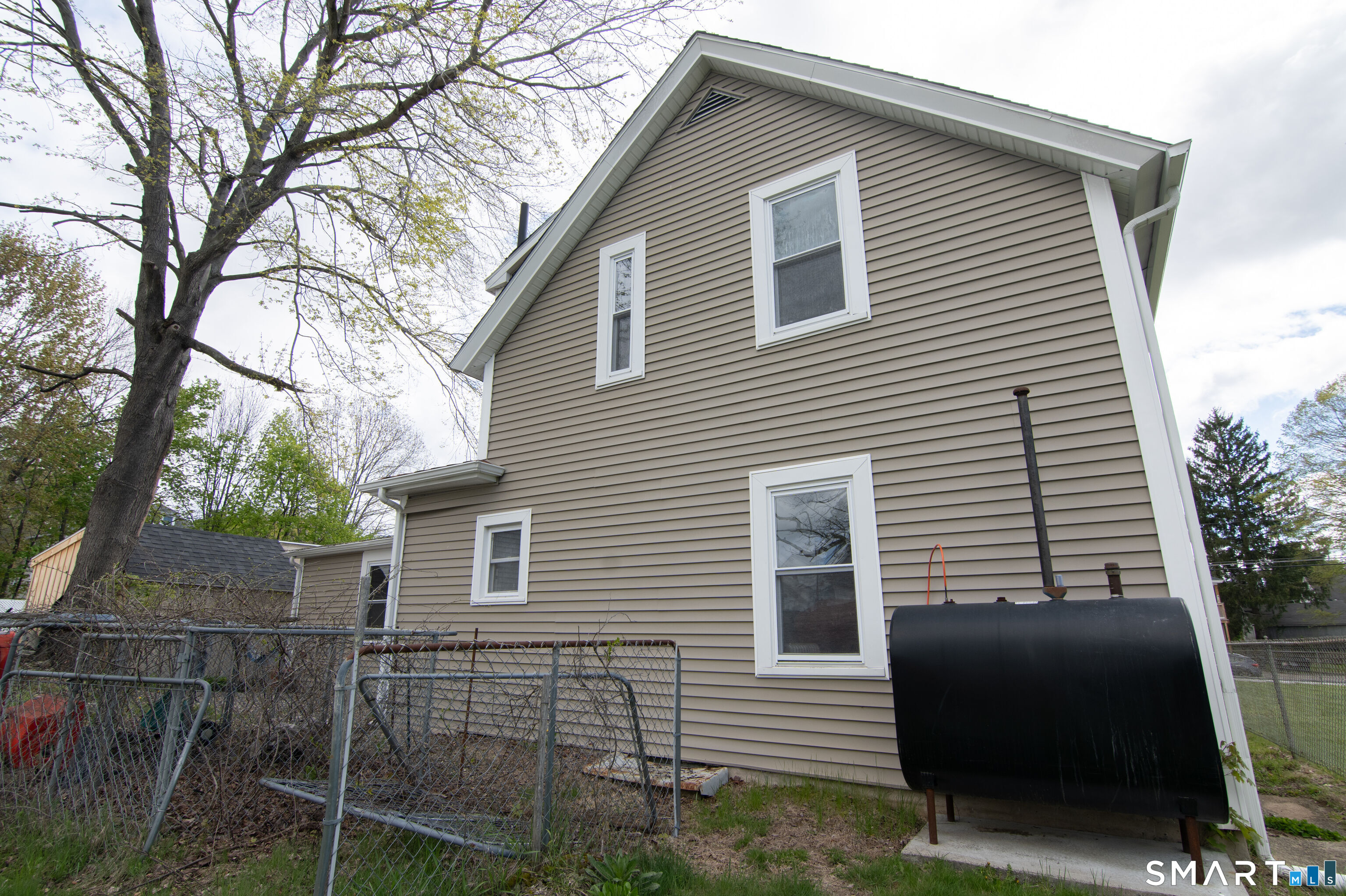 20-1/2 Cleveland Street Putnam CT 06260