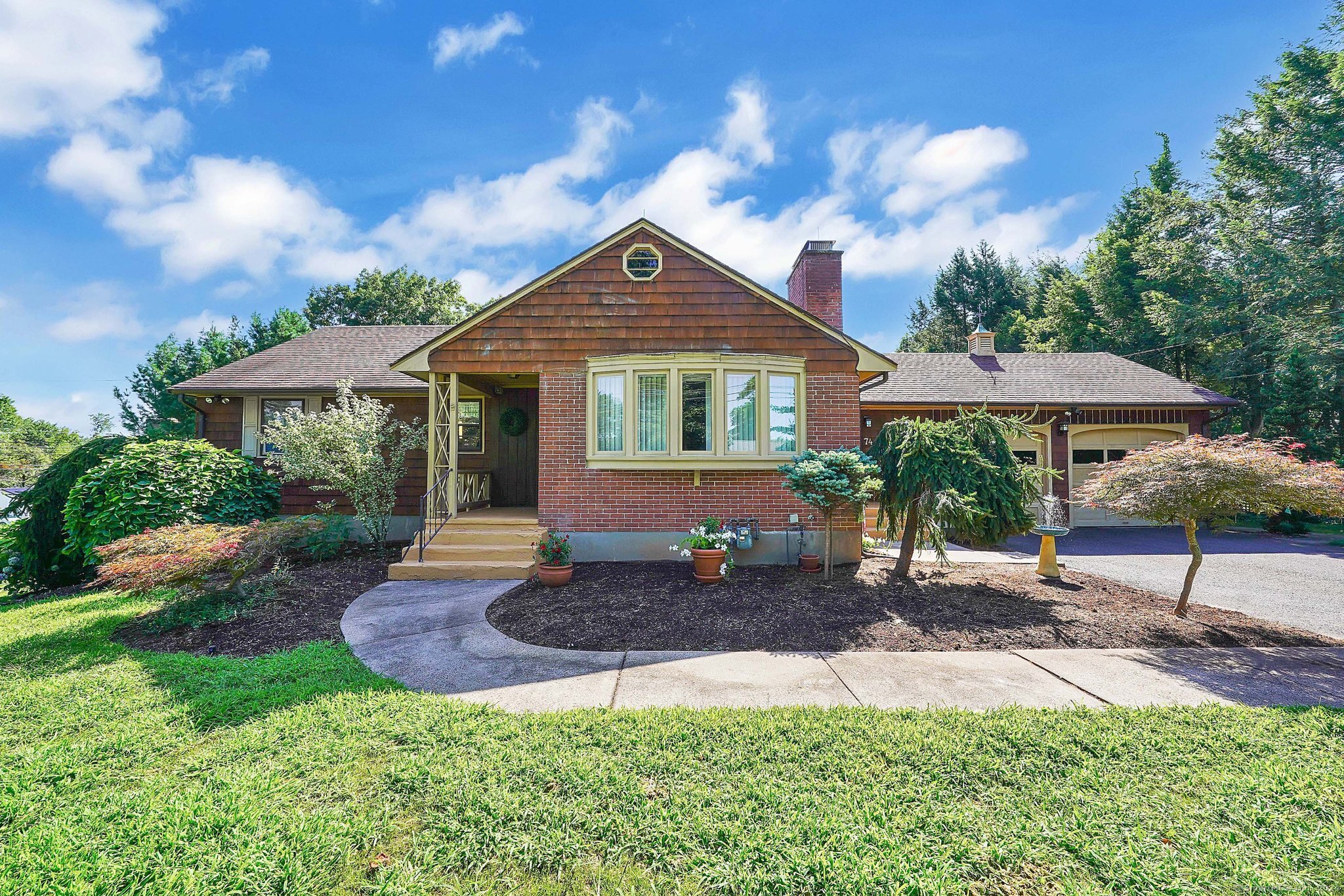 74 Ledyard Avenue Bloomfield CT 06002